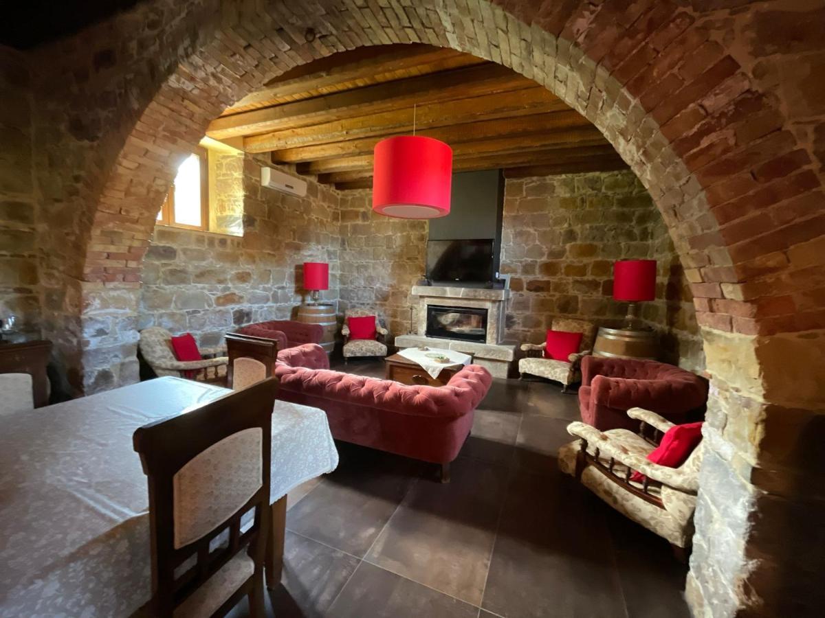 Hotel Antico Borgo Buonanotte San Mauro Castelverde Esterno foto
